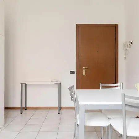 Daire Carlo's - Centre 5 Min From Train Station Como